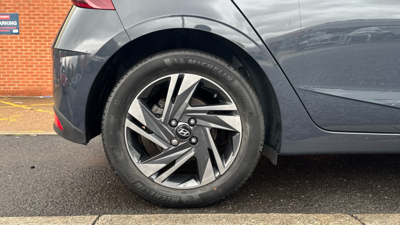 Hyundai i20 1.0T GDi 48V MHD SE Connect 5dr DCT Petrol Hatchback